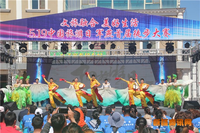 clip_image015