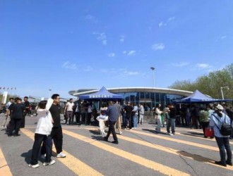 2025新疆五一车展盛大启幕 新车云集、钜惠狂潮、体验升级